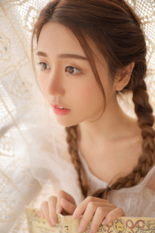 美女张警花9分钟视频在线